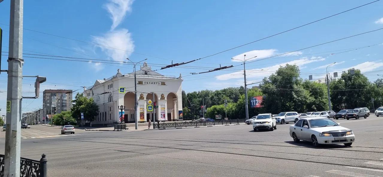 Кинотеатр «Октябрь»
