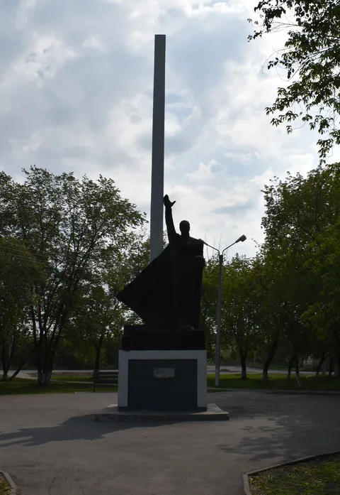Памятник воинам-шахтерам, погибшим в Великой Отечественной войне 1941-1945 гг.